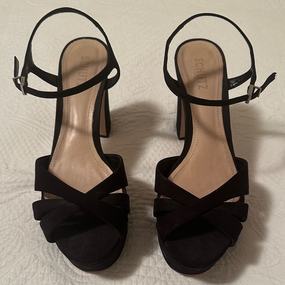 Schutz Keefa Black Sandal